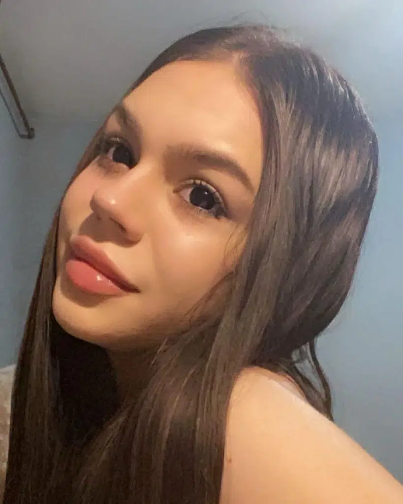 Im meinem Teen Cam Chat mache ich dich heiß